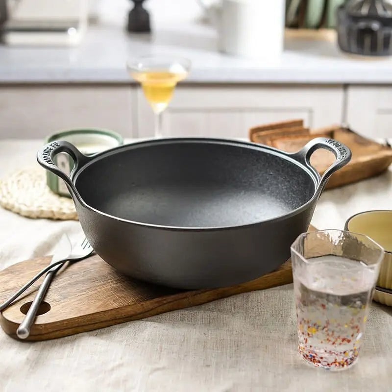 Uncoated Cast Iron Wok