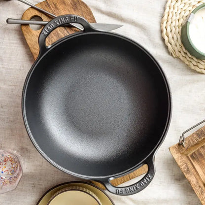 Uncoated Cast Iron Wok